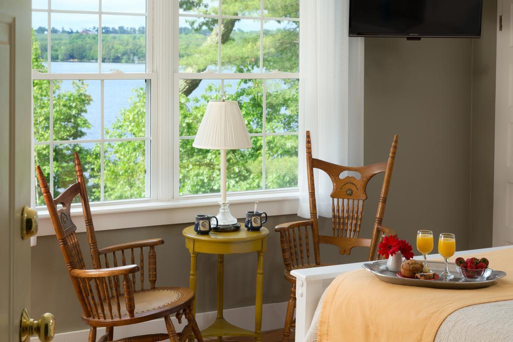 Wolf Cove Inn Poland Eksteriør bilde