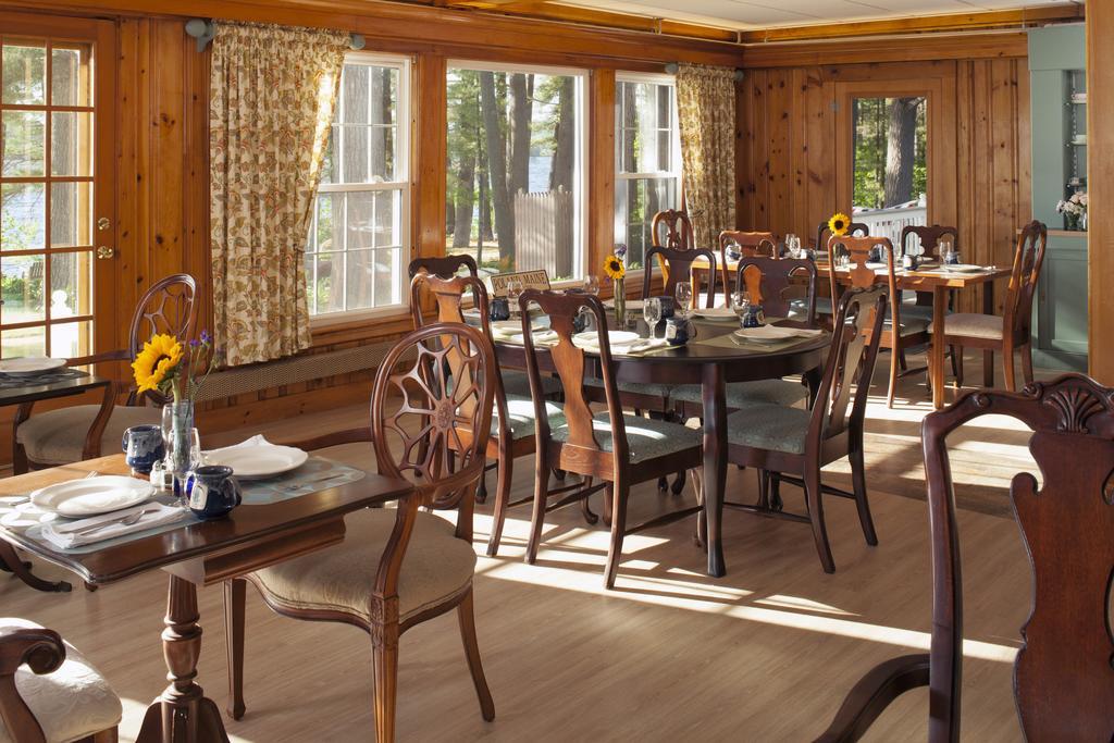 Wolf Cove Inn Poland Eksteriør bilde